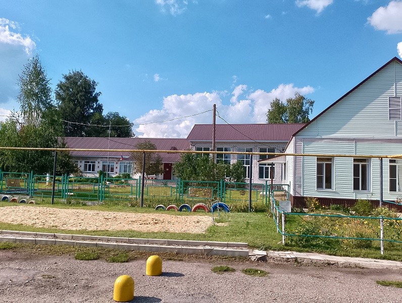 Внешний вид школы.