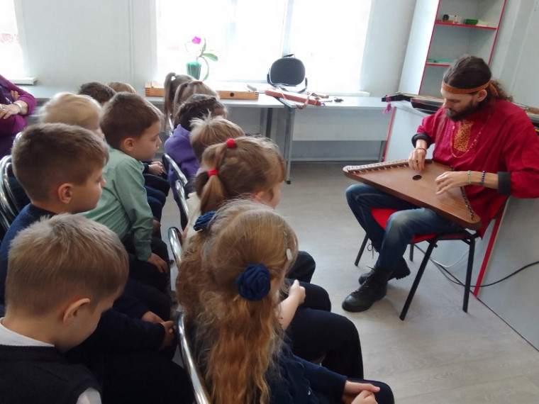 Укажите подпись к картинке.